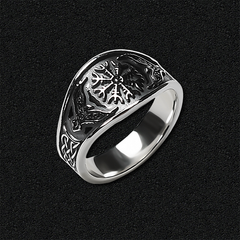 Srebrny pierścionek męski "Hełm Aegiry"