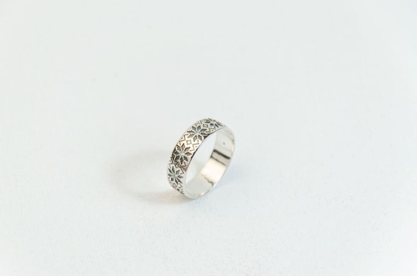 Srebrny pierścionek-Vishivanka z topazami