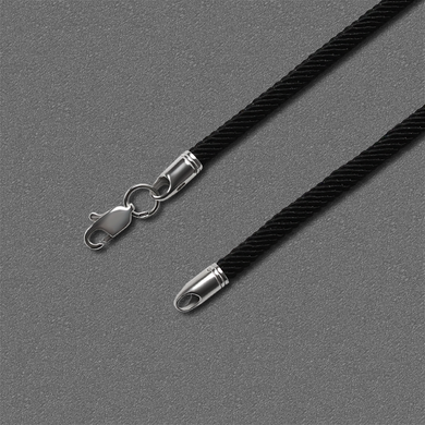 Silk cord with a silver lock