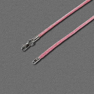 Розовый шёлковый шнурок с серебряным замком