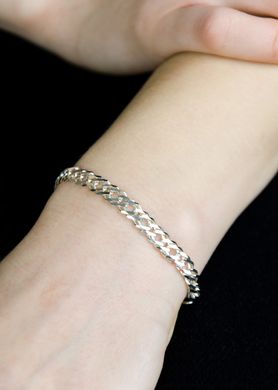 Universal silver bracelet